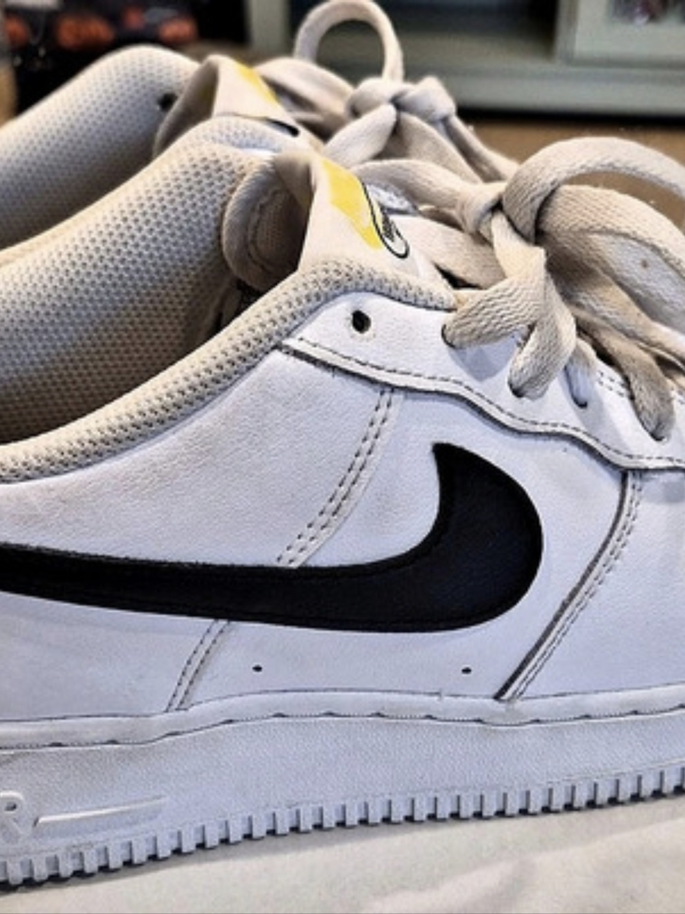 HAVE A NIKE DAY- Nike Air Force 1 Sunflower Sneakers White & Yellow